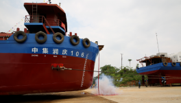 国内首艘LNG单燃料动力水泥罐装船下水！